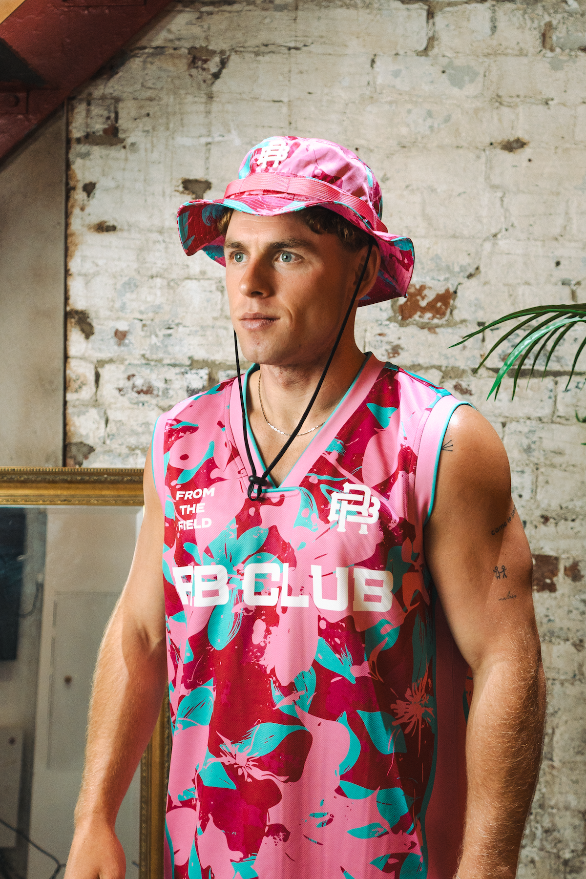 FLAMINGO SPRING VEST - PINK & BLUE