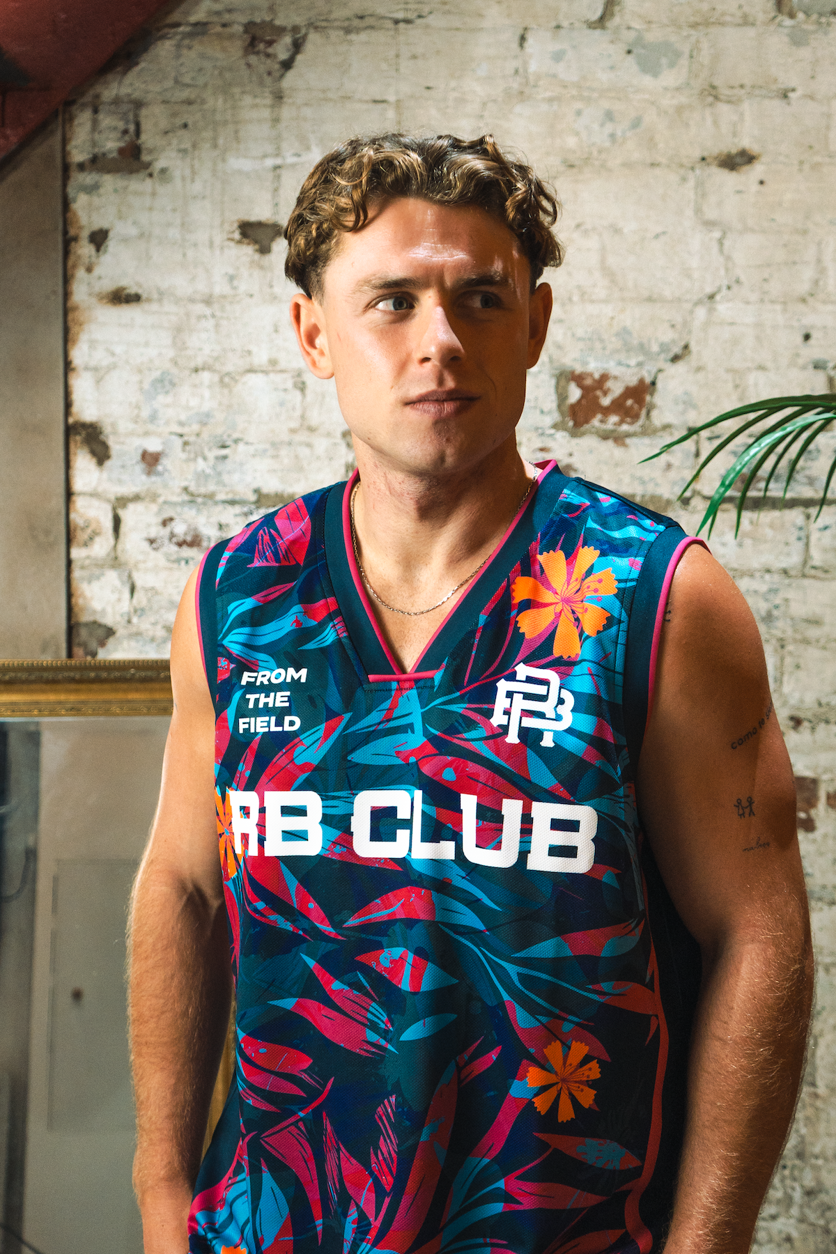 BOOZY BLUE VEST - BLUE & ORANGE