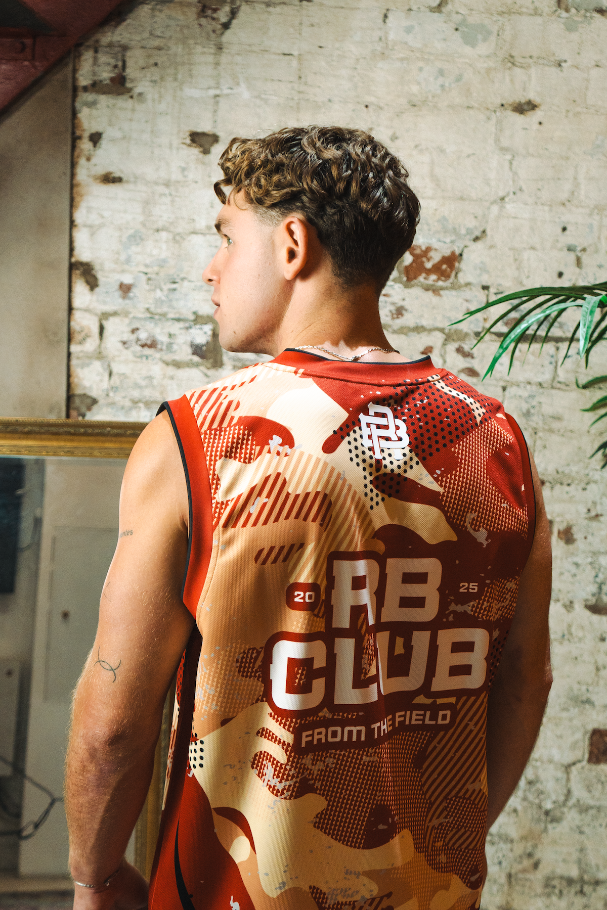 SAINTS SUMMER VEST - RED & BEIGE