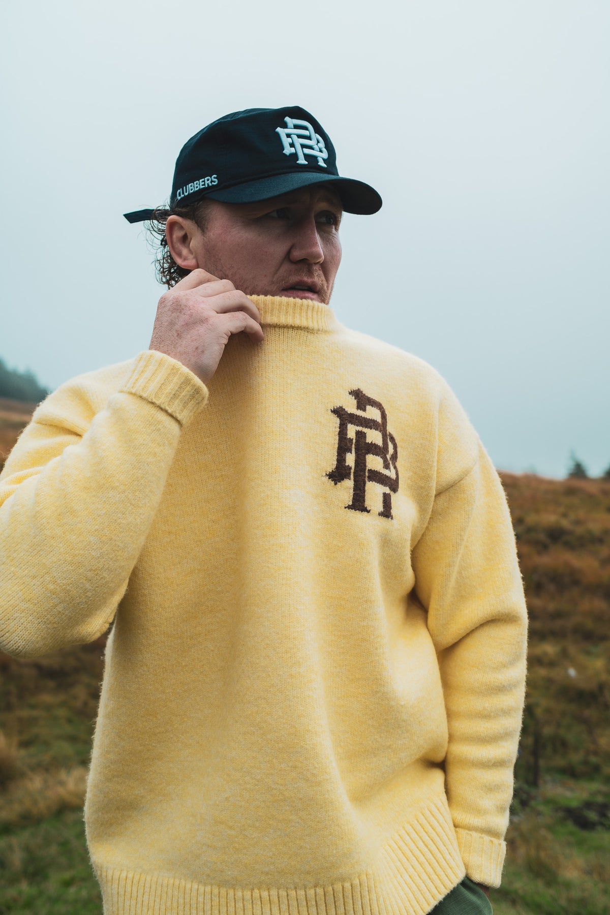 CLUB CREW KNIT - YELLOW